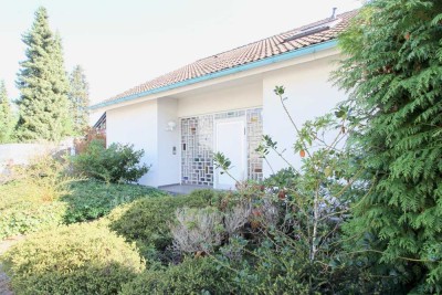 Großartiges Einfamilienhaus mit moderner Raumaufteilung auf 836 m² großem Grundstück!