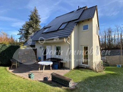 RESERVIERT: Modern, gemütlich, perfekt gelegen - DHH in Weißenborn - Zwickau - im Verkauf