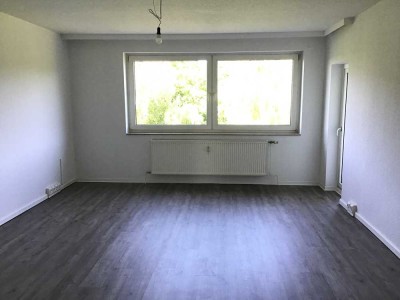 Großzügig geschnittene Wohnung direkt am Stöckener Wald