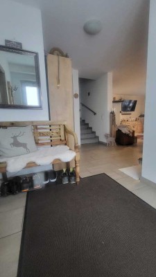 Doppelhaushälfte im Herzen von Altheim von Privat zu verkaufen