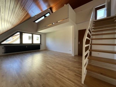 Frisch renovierte Maisonette-Wohnung mit EBK und Stellplatz