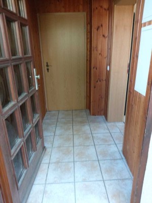 Helle 2-Zimmer Wohnung mit Balkon in Markt Erlbach