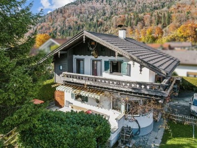 Traditionshaus in Oberau am sonnigen Mühlbach -  ideal für junge Familien dank KfW-Förderprogramm