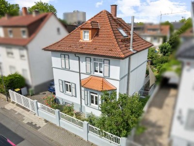 Familienglück in Offenbach am Main – großzügiges Einfamilienhaus mit Gartenidylle in ruhiger Lage