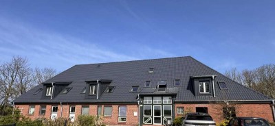 Neu sanierte, großzügige 2 Zimmer Wohnung mit zwei Terrassen