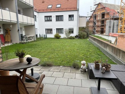 Stilvolle, neuwertige 4-Zimmer-Terrassenwohnung in Isen