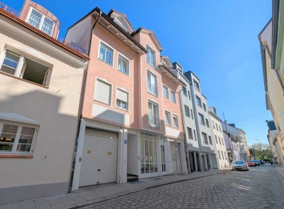 GROSSZÜGIGE 2-ZIMMER-WOHNUNG MIT BALKON  (INNENSTADT + ISARNÄHE)  IM BELIEBTEN VIERTEL UNTERGIESING
