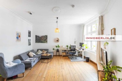 IMMOBERLIN.DE - Gefragte Kiezlage: Helle Stuck-Altbauwohnung mit schönem Ambiente