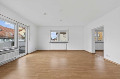 4,5 Zimmer-Wohlfühl-Zuhause für Familien: Lichtdurchflutet, Balkon, Terrasse & Garten