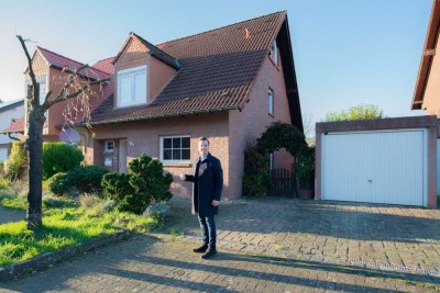 Moderne Doppelhaushälfte mit tollem Garten am Feldrand von Nievenheim