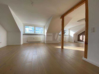 Traumhaft-schöne 3,5 Zimmer DG-Wohnung