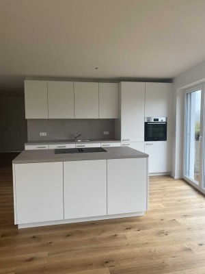 Neubauwohnung mit Garten– stilvoll, modern und nachhaltig!
