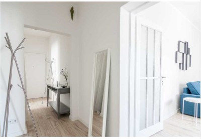 Geschmackvolle, neuwertige 2-Raum-Wohnung mit gehobener Innenausstattung in Berlin Mitte