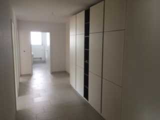 Exklusive, neuwertige 4-Zimmer-Wohnung mit EBK und Garten im Ziegelfeld