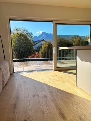 LEOPOLDSKRON | 3 Zimmer-Penthousewohnung mit Gebirgsblick