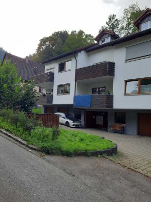 Ansprechende 4-Zimmer-Wohnung mit Einbauküche in Schramberg