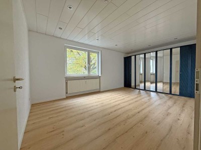 Arbeiten und Wohnen unter einem Dach - helle 4-Zimmer-Wohnung mit optionalem Büroraum