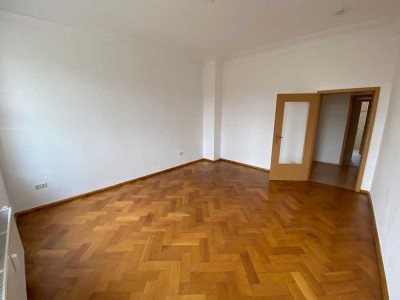 Sehr schöne 2-Raum-Wohnung mit Balkon in Mylau