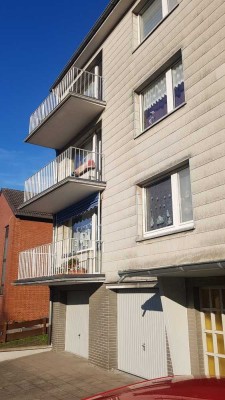 Für Familien: 87 m2 frisch renoviert in gepflegter Anlage zu vermieten!