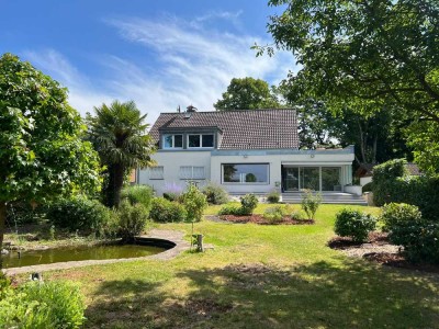 Freistehendes Haus in einmaliger Lage in Moers Kapellen