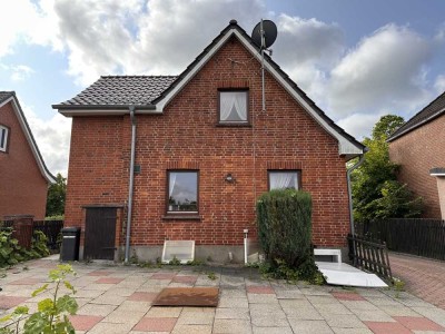 Feines Einfamilienhaus auf tollem Grundstück