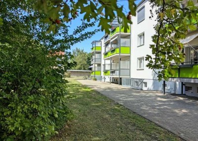In ruhiger Lage: 3-Raum-Wohnung mit Balkon und Dusche