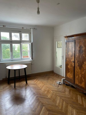 DIREKTVERGABE Zentrale GEMEINDEWOHNUNG mit wunderschönem Ausblick auf den Augarten UNBEDINGT BESCHREIBUNG LESEN