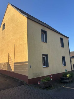 Attraktives 5-Zimmer-Haus mit EBK in Nidderau