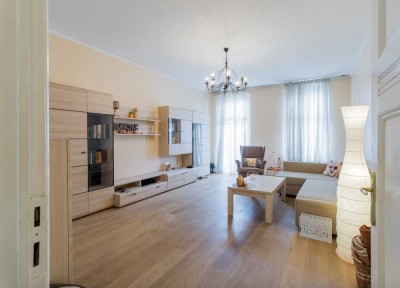 Charmante und helle 2-Zimmer Wohnung mit Balkon im nördlichen Prenzlauer Berg (möbliert/furnished)