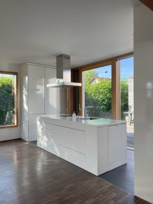 Einzigartiges Architekten Wohnhaus mit großzügigem Grundstück