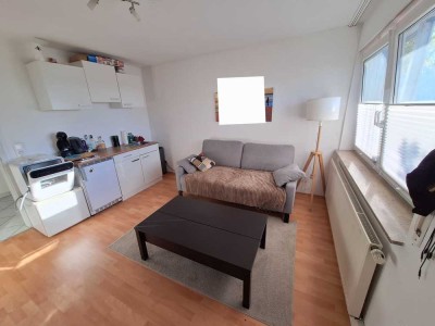 2 Zimmer-Einliegerwohnung mit hellen Zimmer, Terrasse und Garten in Elchingen zu vermieten