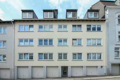 Urbanes Wohnen: Bezugsfertige, möblierte 3-Zi.-Maisonettewohnung mit Garage in Wuppertal Barmen