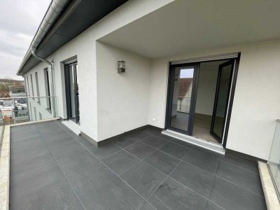 Geräumige 4-Raum-Wohnung im DG (119 m²)