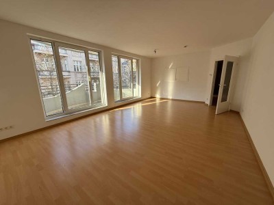 Sonntagsbesichtigung ! Wunderschöne 3 Zimmer im 2. Obergeschoss in einem sehr gepflegtem Neubau!