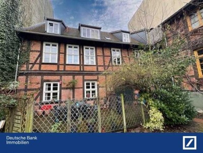 Eigennutz und Kapitalanlage -  Mehrfamilienhaus mit 3 Wohnungen