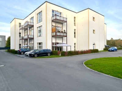Lichtdurchflutetes Apartment mit Einbauküche