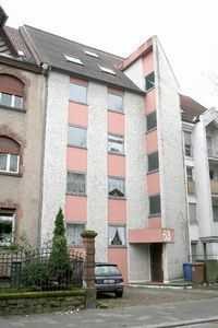 3 ZKB mit großem Südbalkon im 1. OG