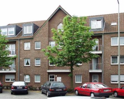 Geräumige Dachgeschosswohnung in Wesel für Single oder Pärchen