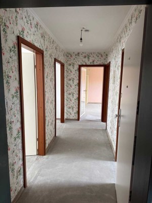 Ansprechende 4-Zimmer-Wohnung mit Terrasse in Hannover