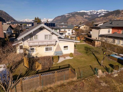 Gemütliches und sonniges Einfamilienhaus mit viel Grund in Zell am See