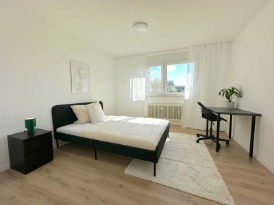 � Moderne 5er-WG Erstbezug nach Sanierung & voll möbliert | Zimmer 1 für 455€ warm �