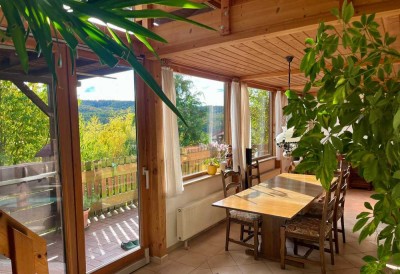 Haus in der Natur mit wunderschönem Ausblick zu verkaufen