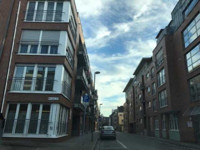 schöne große 3 Zimmerwohnung zentrumsnah mit Balkon