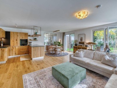 Neuwertig elegante 4-Zimmer-Gartenwohnung Privatgarten mit echtem Hausgefühl