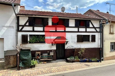 Vermietetes Sanierungsobjekt mit separatem Gartengrundstück
