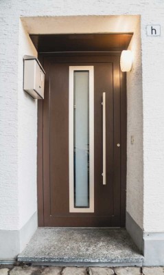 4-Zimmer-Splitlevelwohnung mit Garten, Kamin und separatem Eingang