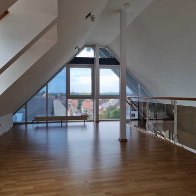 AUF  WOLKE  SIEBEN -   ÜBERDIMENSIONALE  5,5  ZIMMERWOHNUNG  mit  3  BALKONEN !