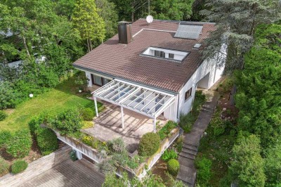 Freistehendes Einfamilienhaus mit Weitblick