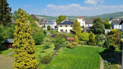 Rheinaue,Nähe Posttower,sonnige,ruhige 2-Zimmerwohnung