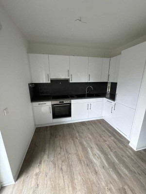 Moderne Erdgeschosswohnung mit Balkon in Peine